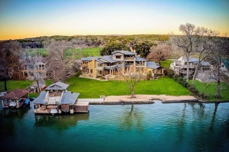 #30. 1607 Manana St, Austin